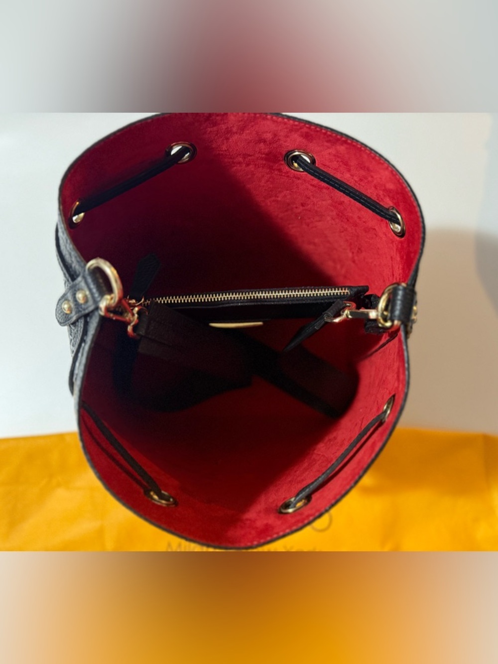 Valentino by Mario Valentino bag - Picture 4 of 12